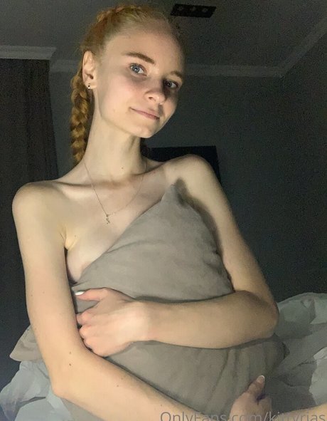 kittyrias perfect pornstar img