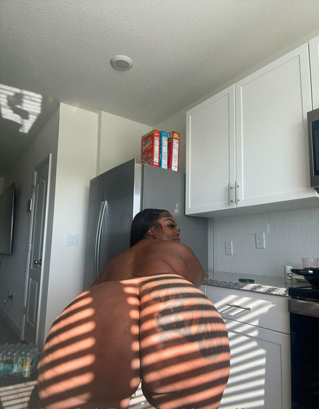 therealfyebottom sex actress pics