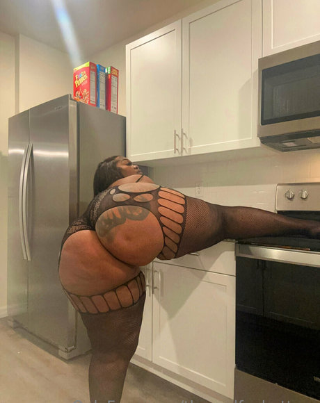 therealfyebottom hot pornstar img