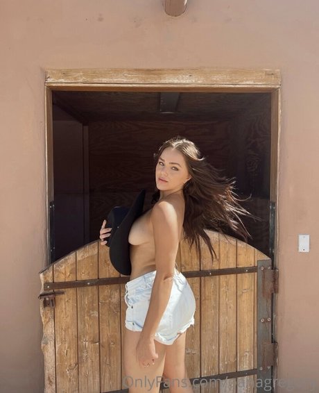 Oana Gregory Profile pic