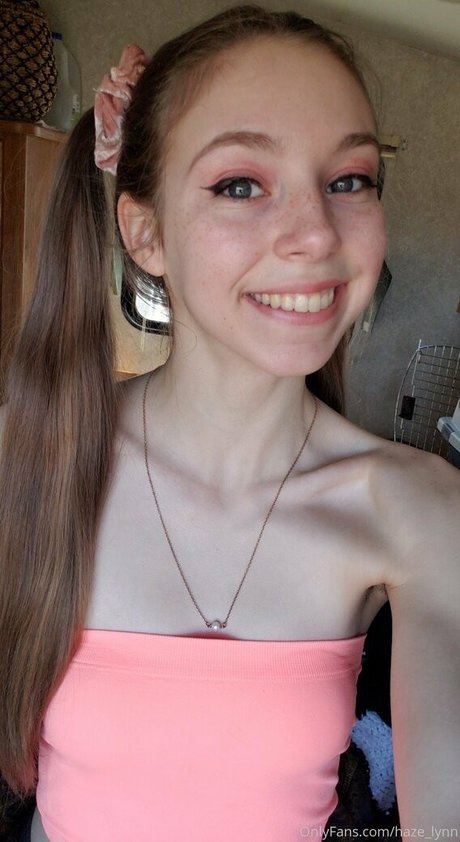 Haze Lynn model beautiful pictures