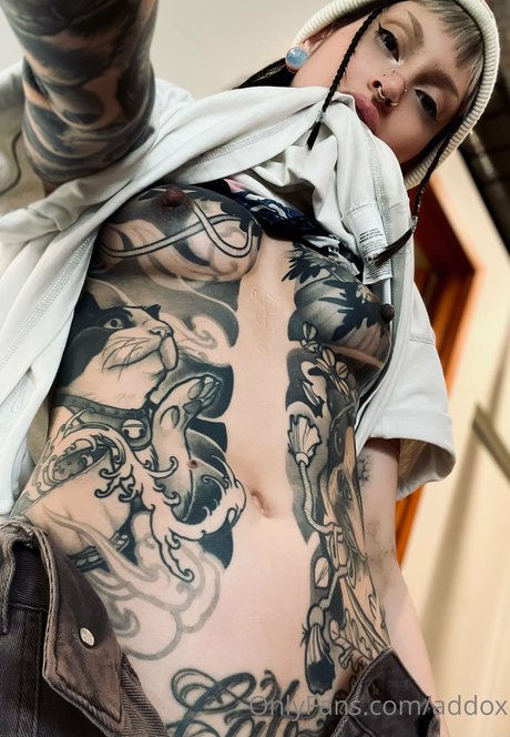 Addox erotic model photo