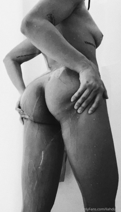 Ilah Dizon erotic pornstar archive