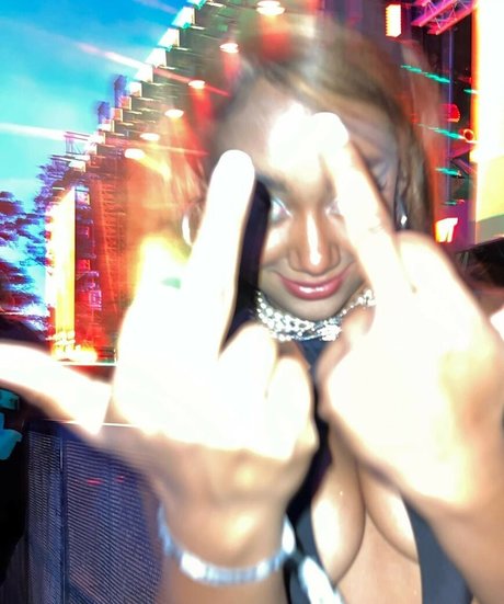 llleasy model free gallery