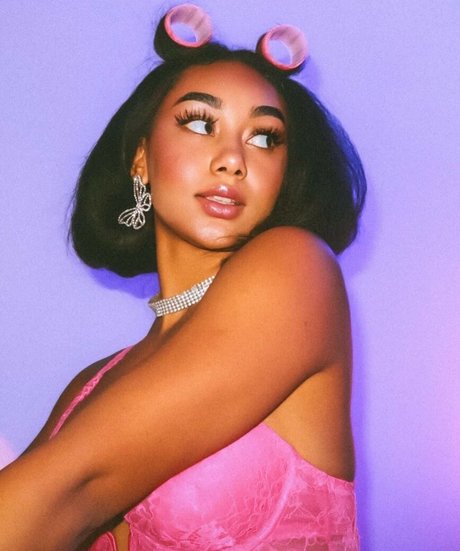 llleasy star pretty photo