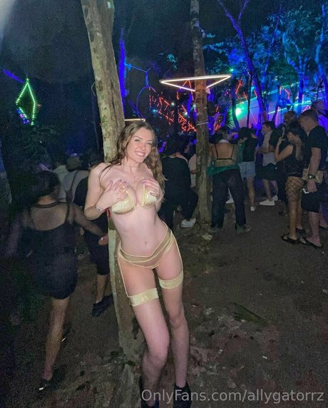 Ally Hardesty model best gallery