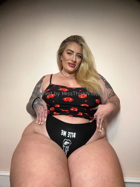 Miss Thick N Tatted pornstar exclusive gallery