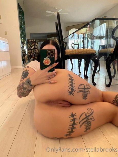 Stella Brooks nice actress photo