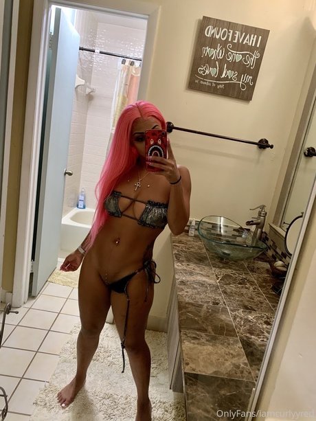 Curly Red star xxx image