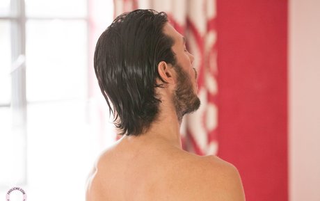 Victoria summers art actress image