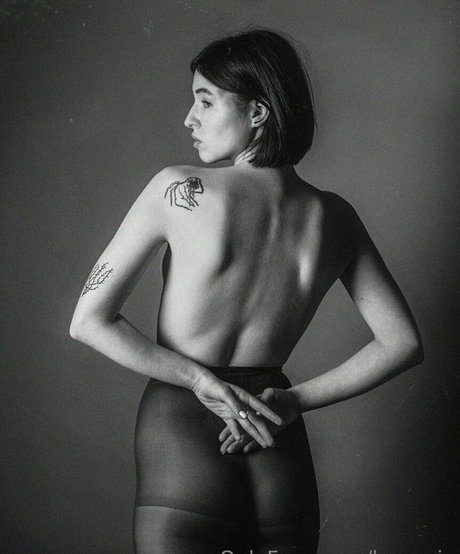 kerrasin star naked gallery