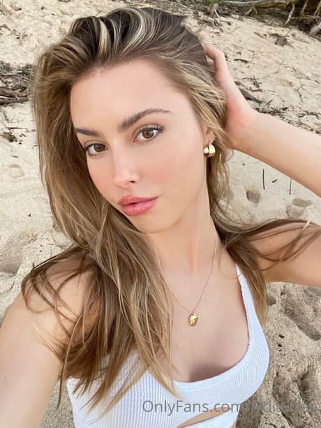 lydia free hot pornstar pictures