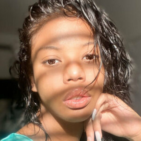 Nia Nacci sex model archive