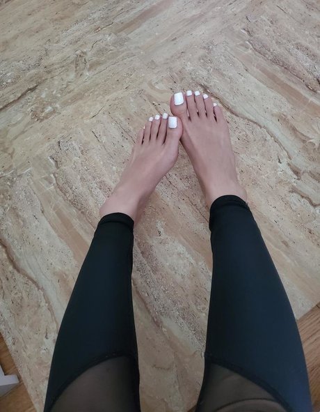 Kala Lehlani model nude photos