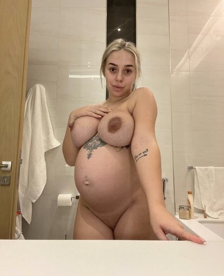 Becca Marie exclusive model pics