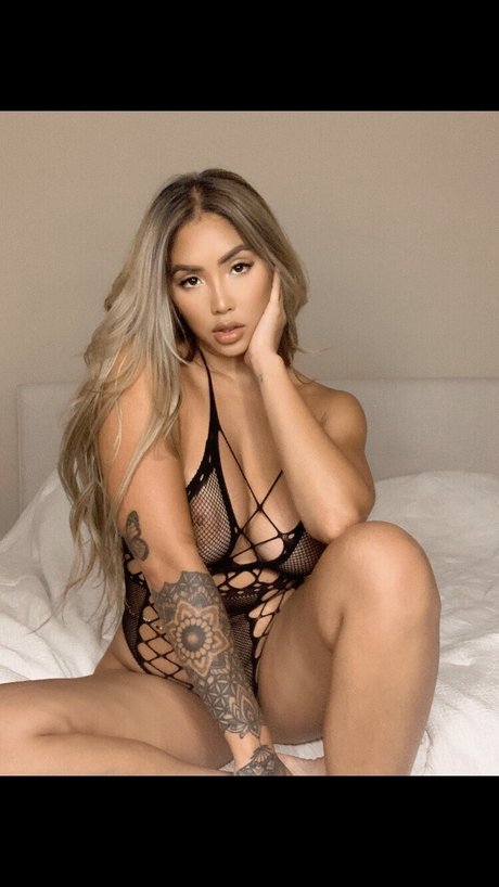 Marie Madore exclusive star galleries