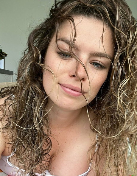 alinasweetness model sex images