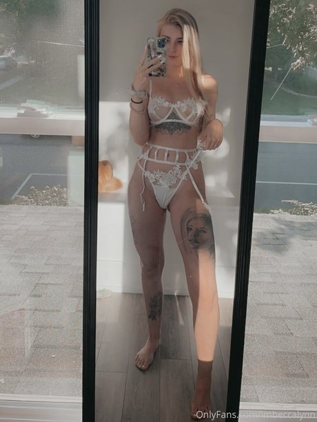 Becca Lynn model art image