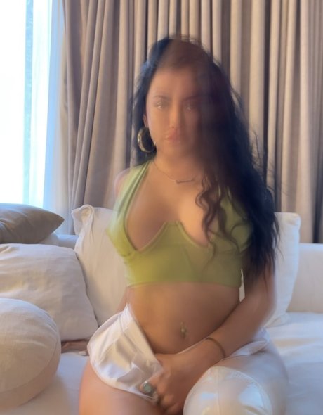 Yahaira Yumi star nice image