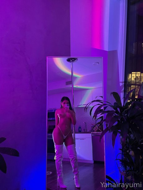 Yahaira Yumi model perfect pic