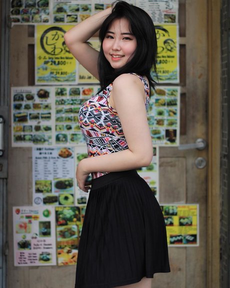 Bree Wales Covington perfect model gallery