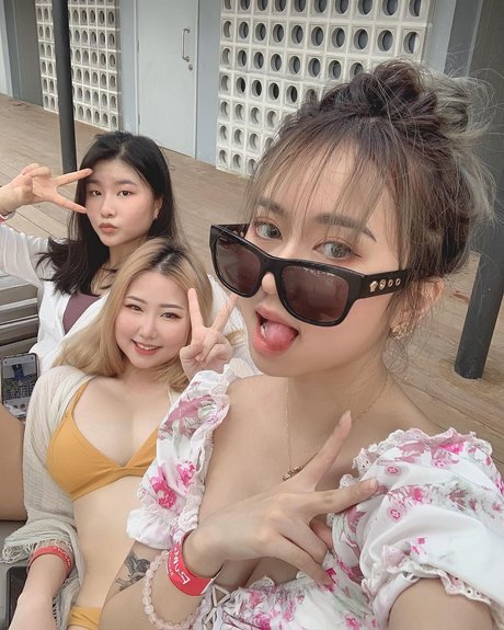 Bree Wales Covington pornstar naked pics