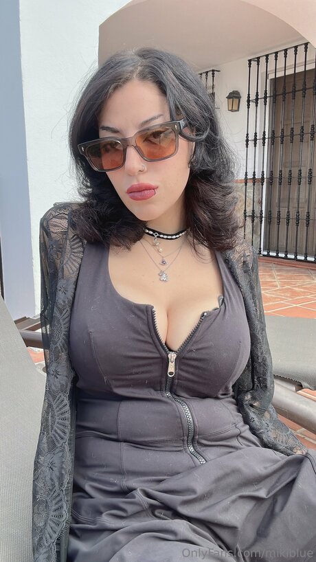 Mikiblue pretty actress pic