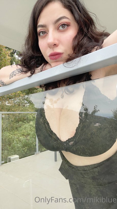 Mikiblue pornstar adult pictures