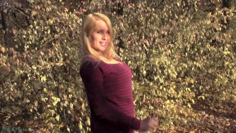 Loona Scandi pretty pornstar archive