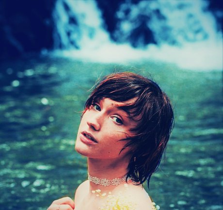 Snugglepunk beautiful star pic