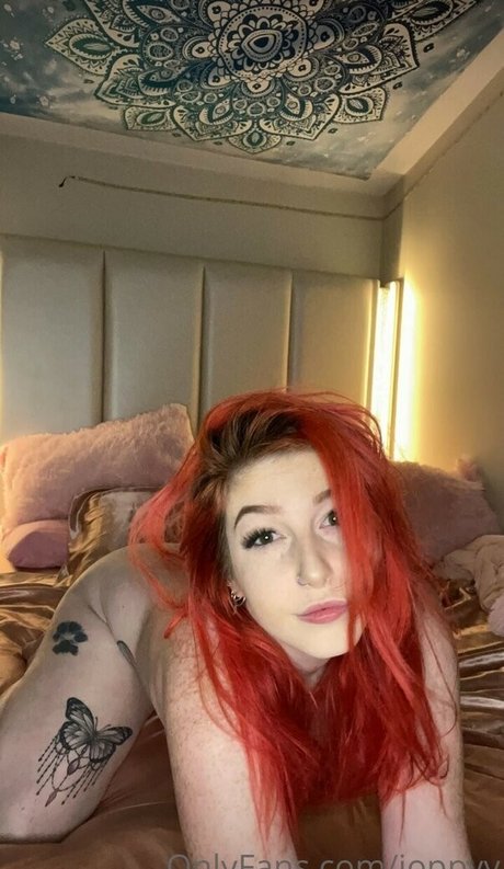 joppyy model nudes archive