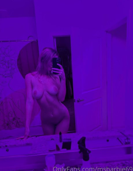 MsBarbie69 star photos