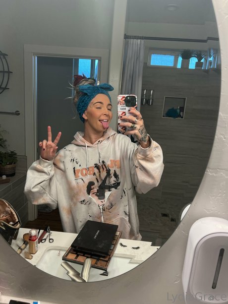 Lydia Grace sexy actress picture