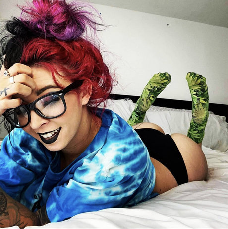 Lydia Grace high quality star gallery