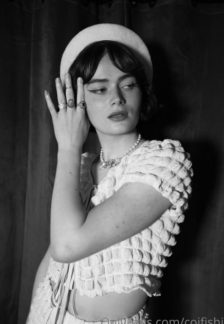 floraauclair pretty star pictures