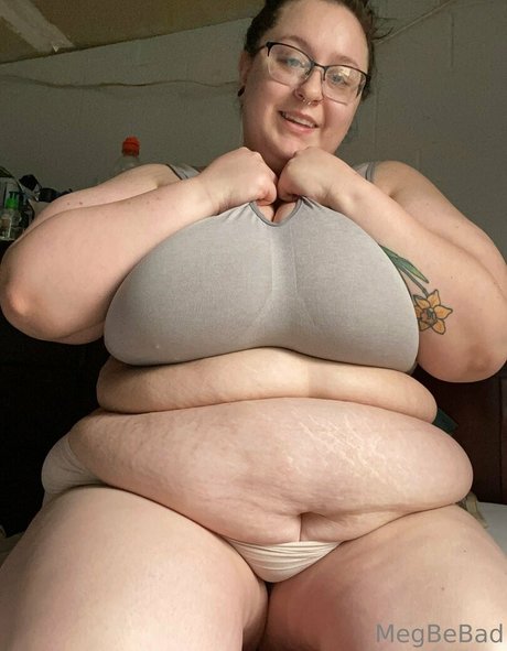 megbebad free actress photos