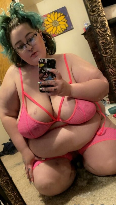 megbebad hd pornstar pic