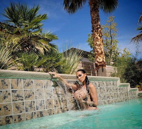 realmandybright model pretty images