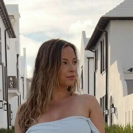 vanillachai1 nude pornstar gallery