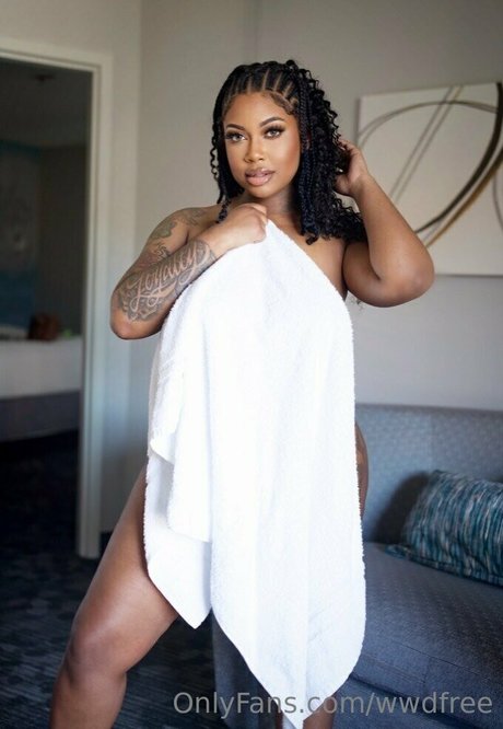 wwdfree beautiful pornstar pic