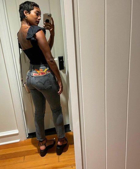 Sydney Park model hot pics