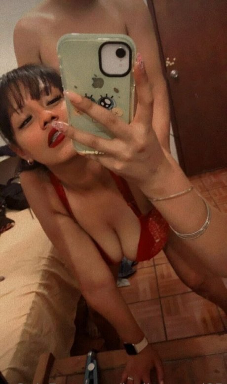 leslierangel95 xxx star photo