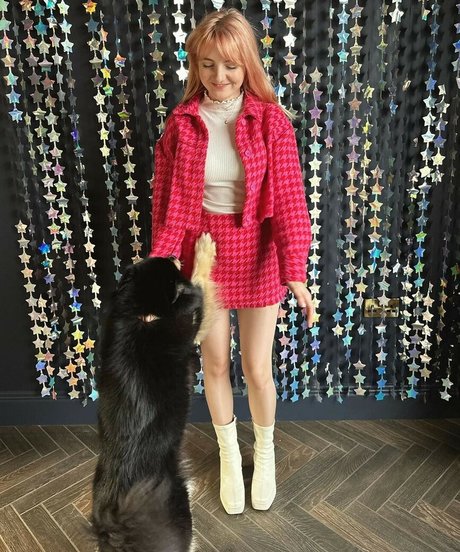 asian lesbians onlyfans nice image