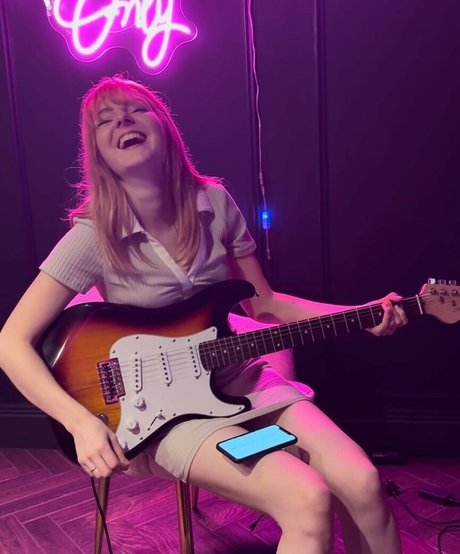 LDShadowLady pornstar hot picture