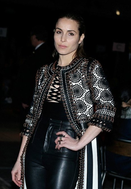 Noomi Rapace high quality actress image
