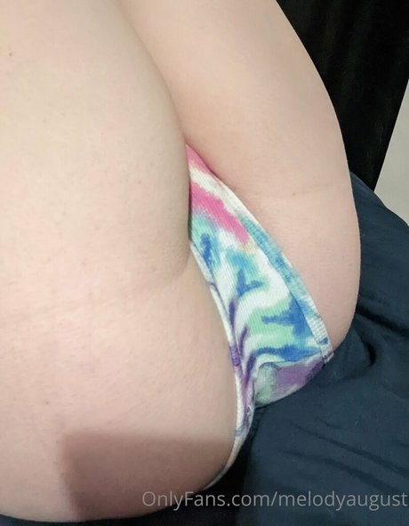 melodyaugust hot model images