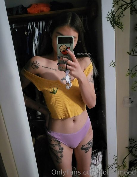 sobermood star pornographic photo