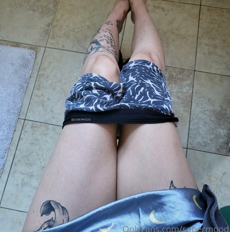 sobermood sexy star pic