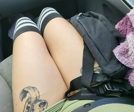 sobermood sexy model photo