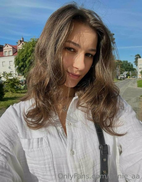 annie aa pornstar nude photos